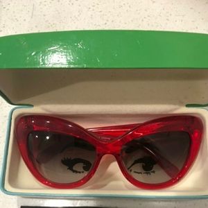 Kate Spade Candy 🍎 Cat Eye Sunglasses